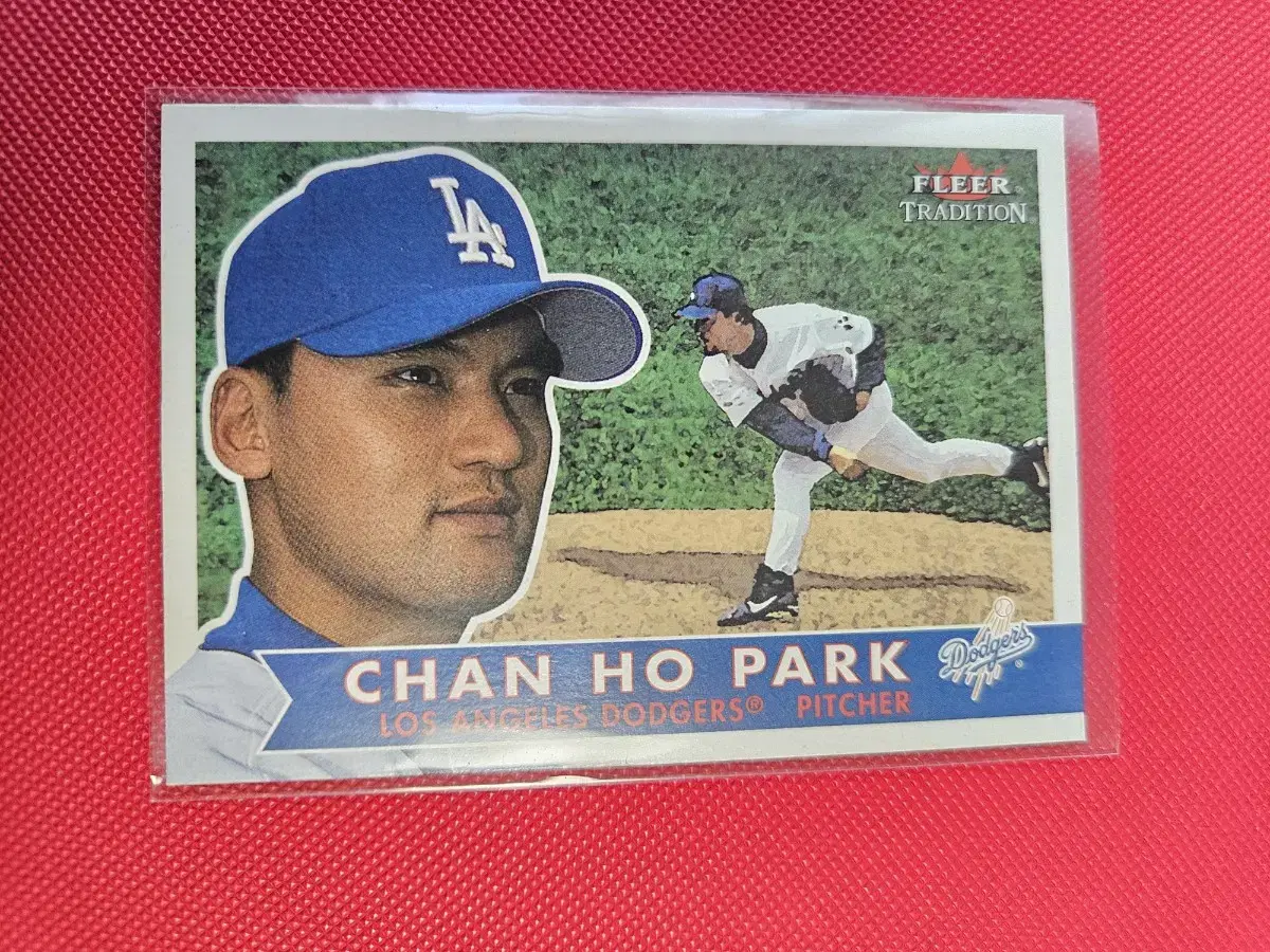 Chan Ho Park 2001 Fleer Tradition Base Card