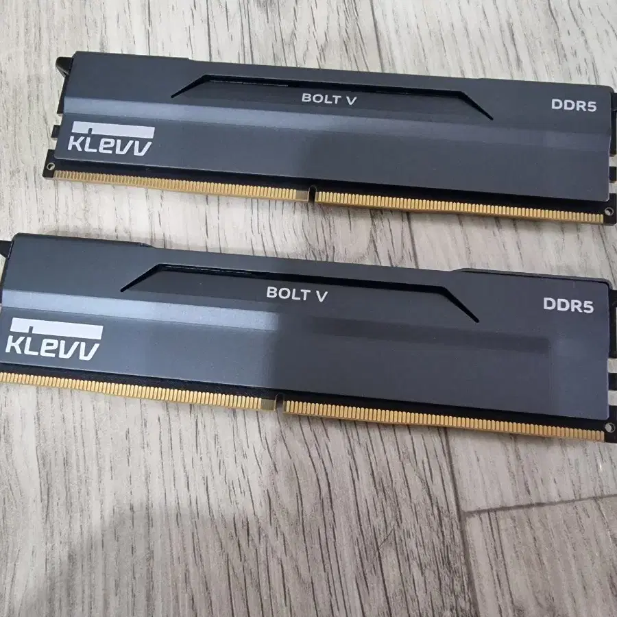 DDR5 6400 KLEVV  16G X2