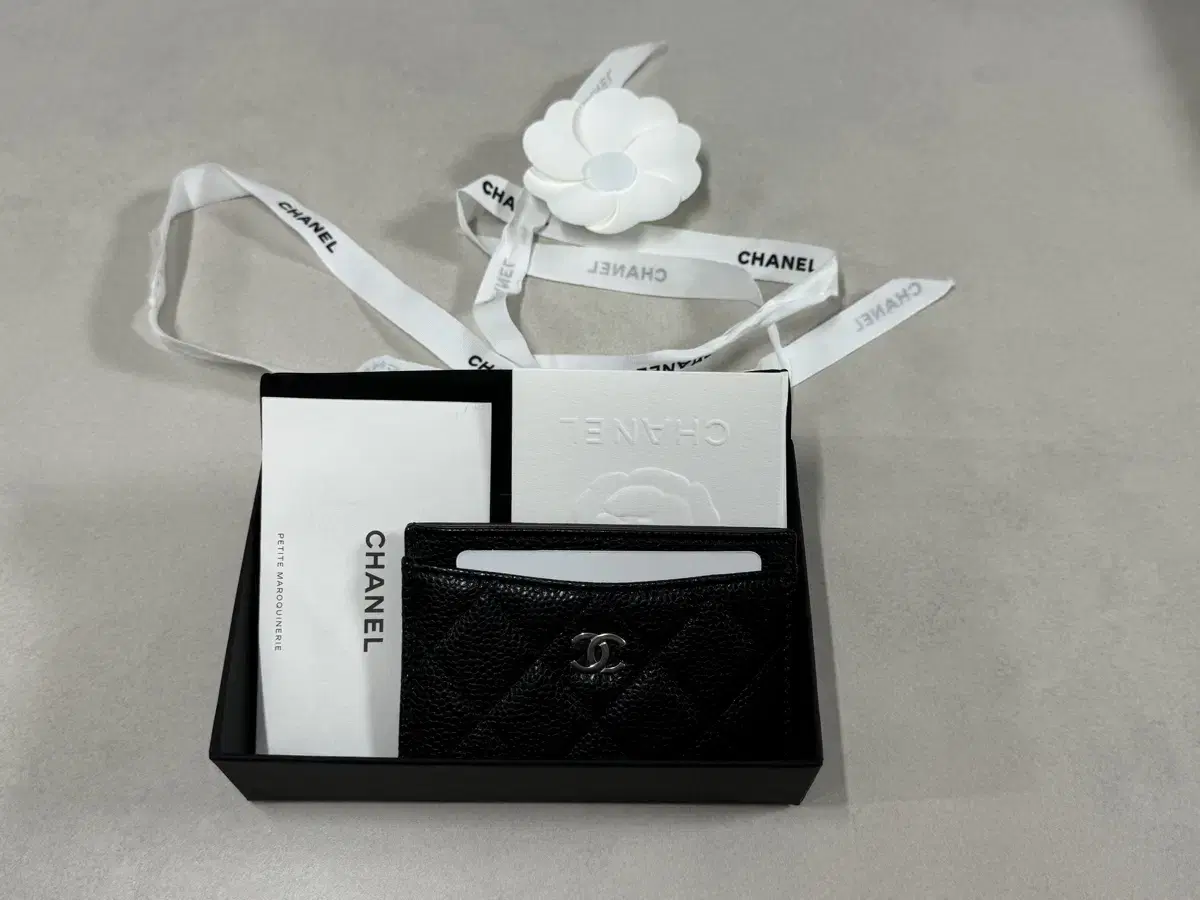 New) Chanel Classic kard Holder Kard Wallet