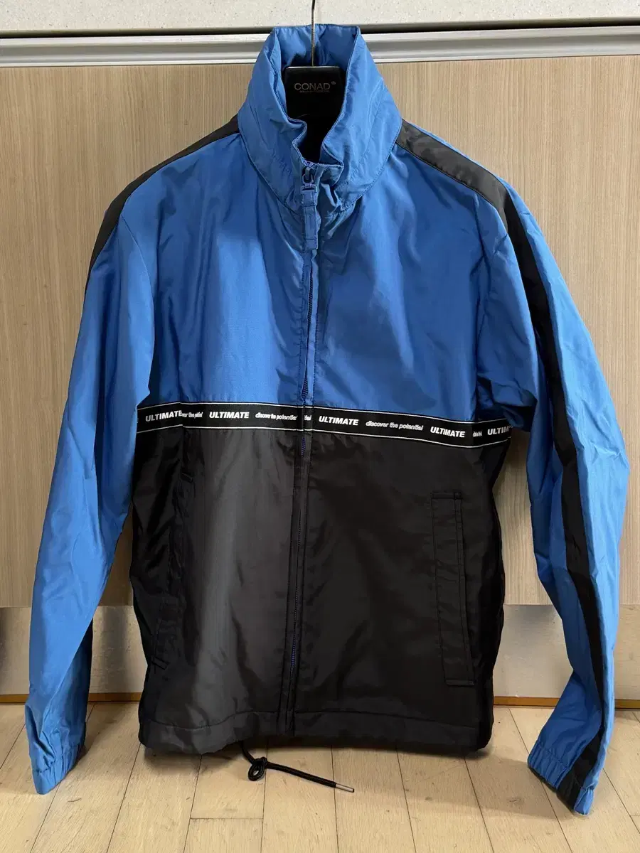 Spao Windbreaker