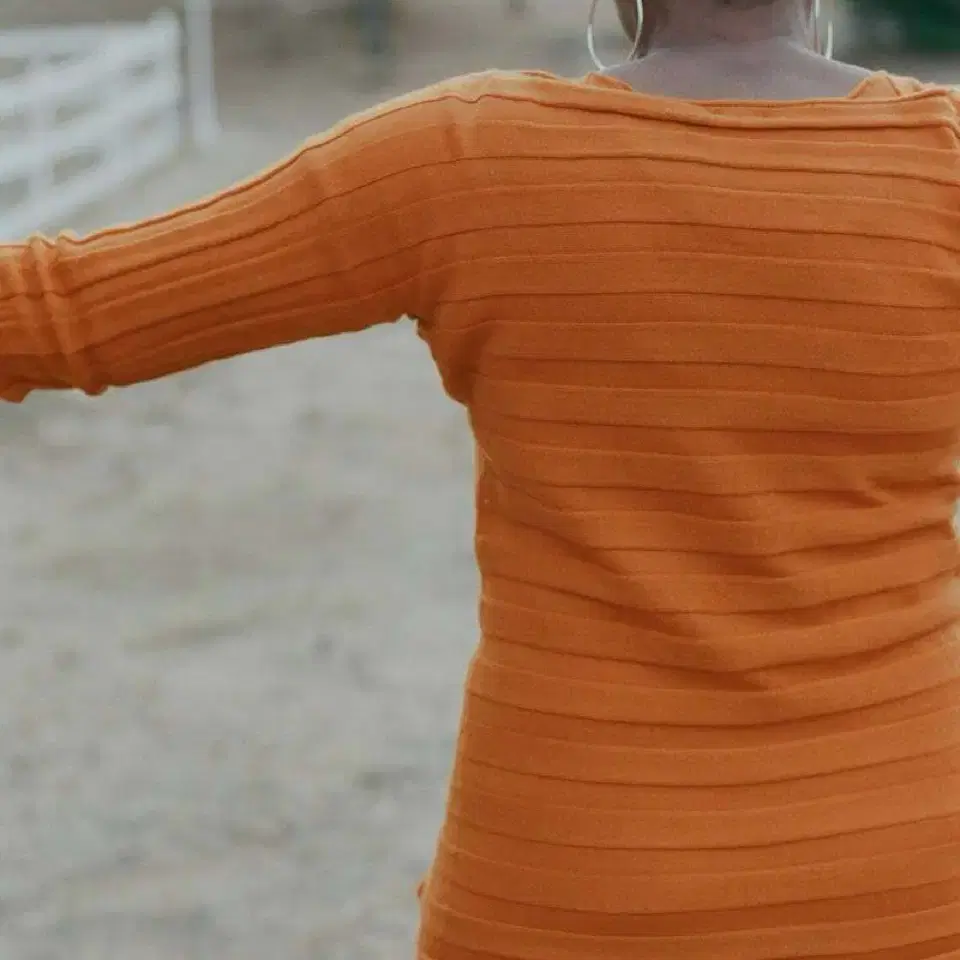 Baserange adler cardigan orange