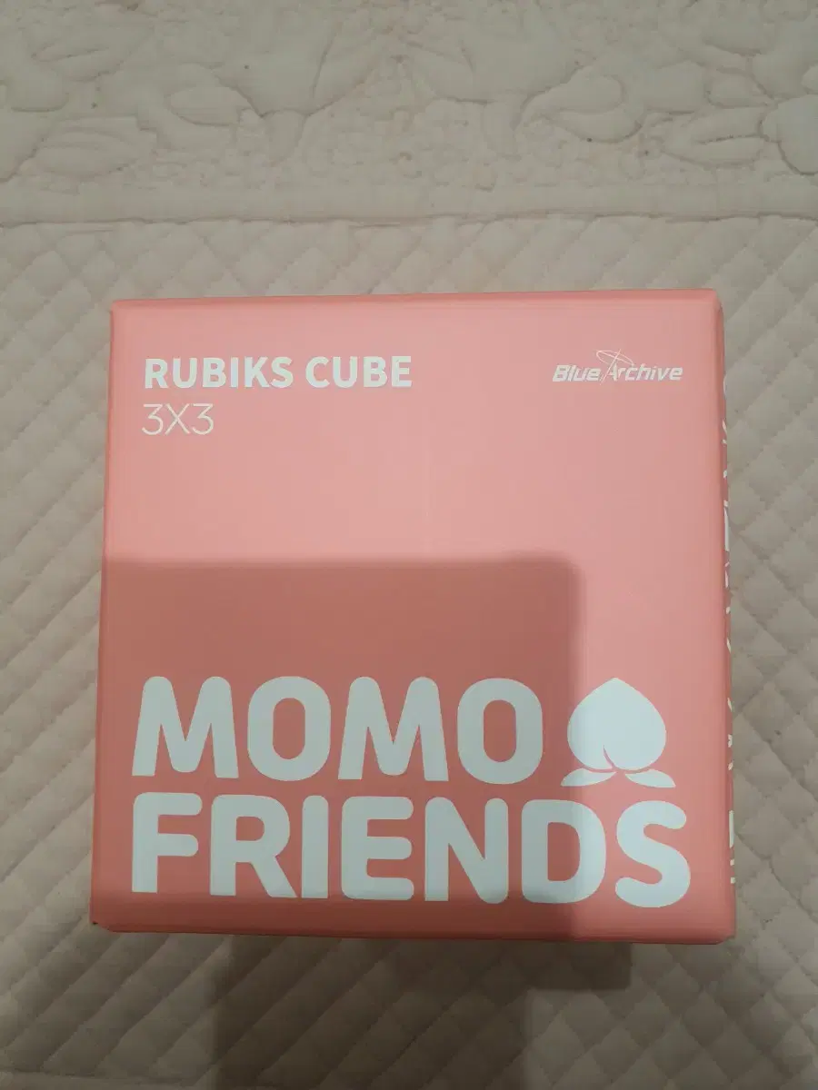 BlooArchives Ferro Momo Friends Cube