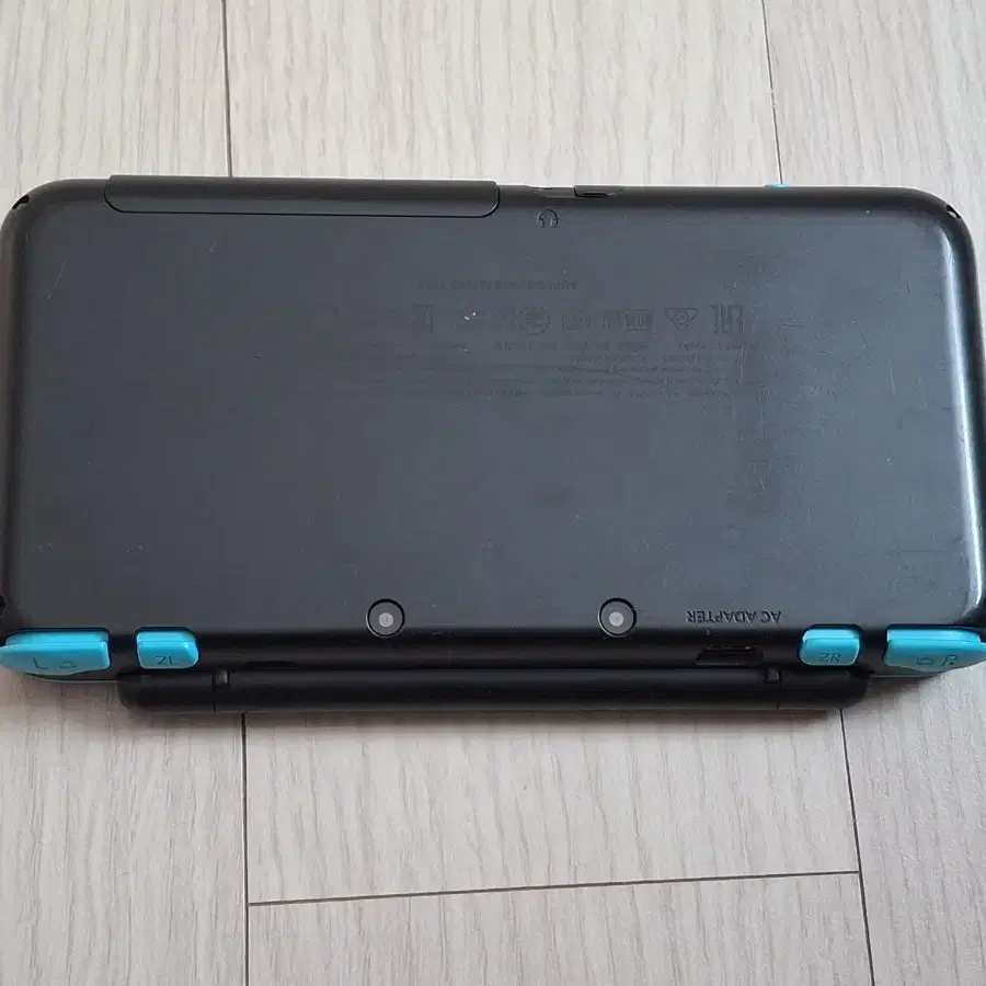 닌텐도 뉴 2DS XL+포켓몬,마리오 칩