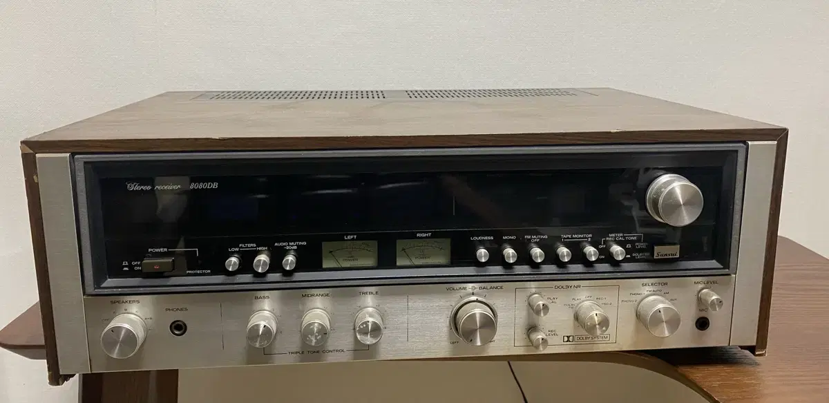 산수이(Sansui) 8080DB 리시버 엠프