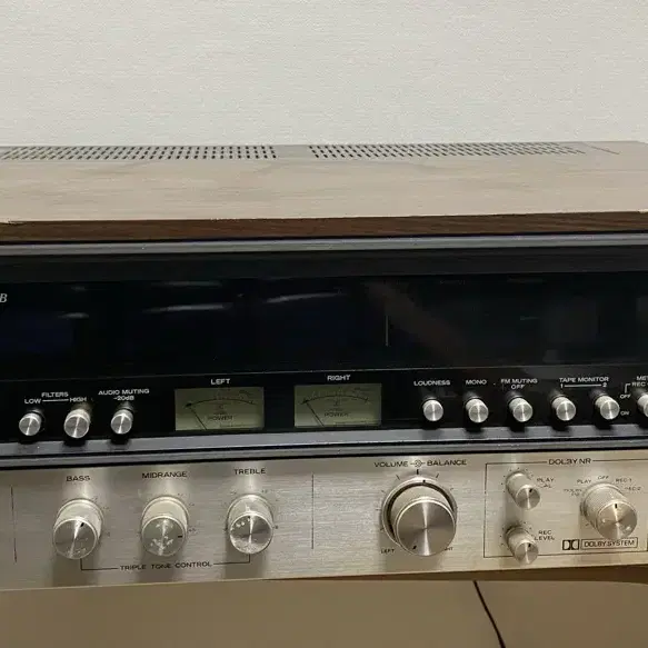 산수이(Sansui) 8080DB 리시버 엠프