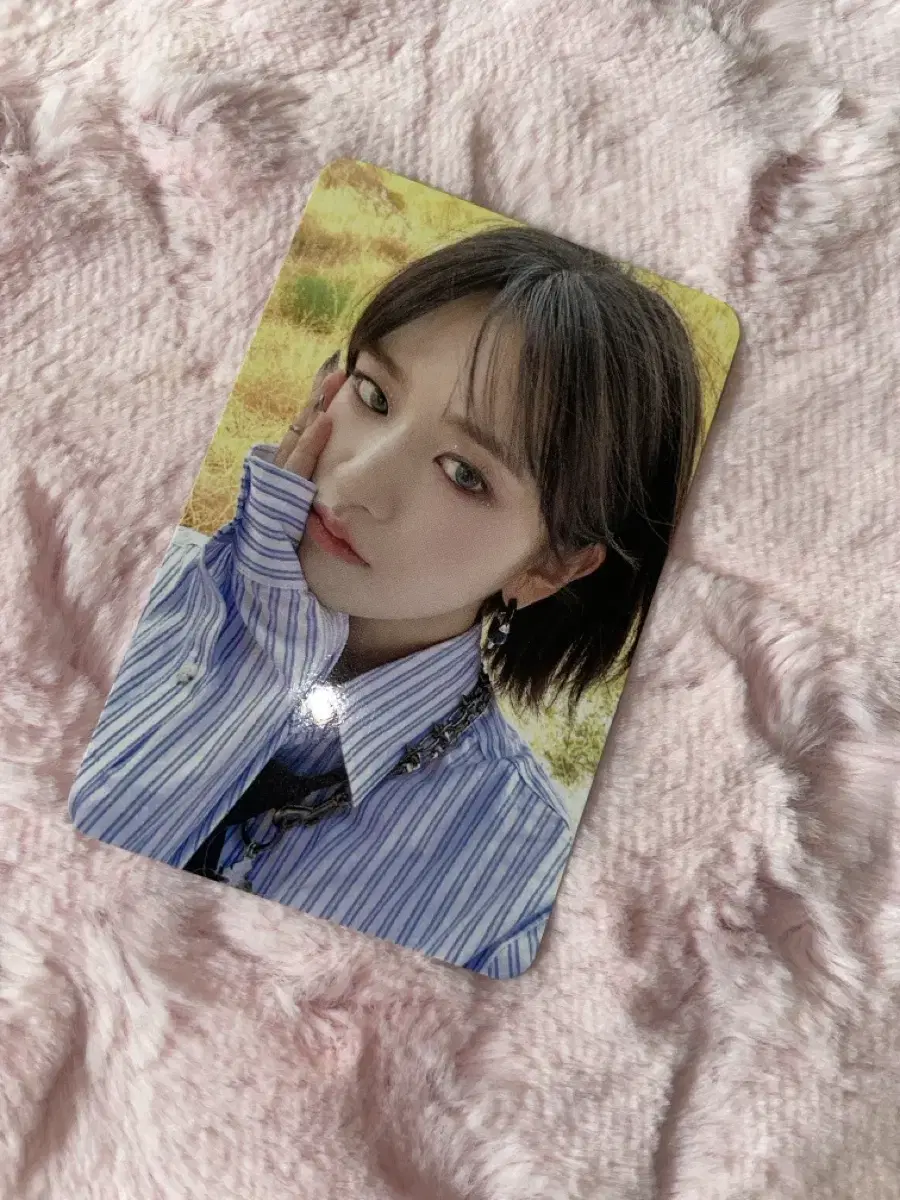 iveYujinKobangPhotocard