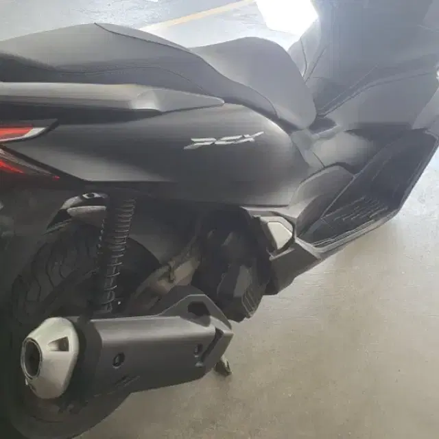 pcx125 혼다22년식abs판매합니다