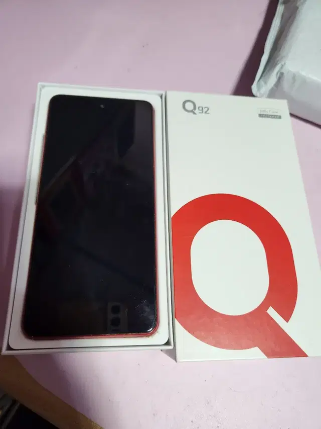 lg q92 스마트폰 판매합니다