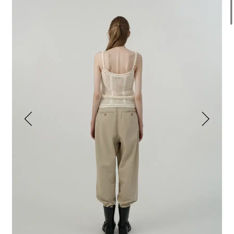 더바넷 Beige Simon Chino Pants 치노팬츠