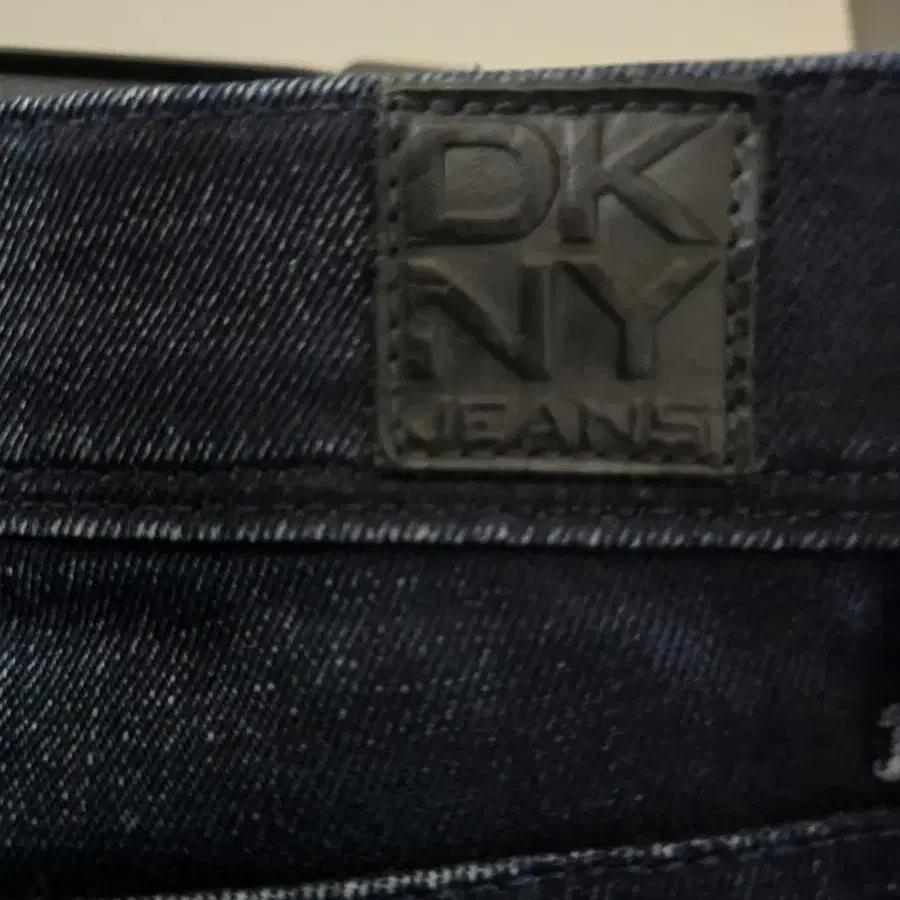 DKNY JEANS  남자청바지  싸이즈 31~32