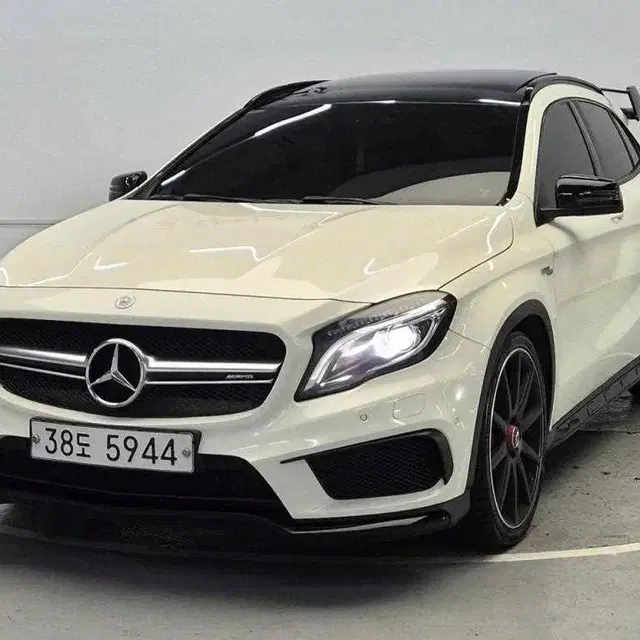 [벤츠]GLA클래스 X156 GLA45 AMG 4MATIC _15년13만