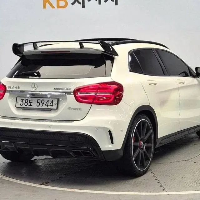 [벤츠]GLA클래스 X156 GLA45 AMG 4MATIC _15년13만