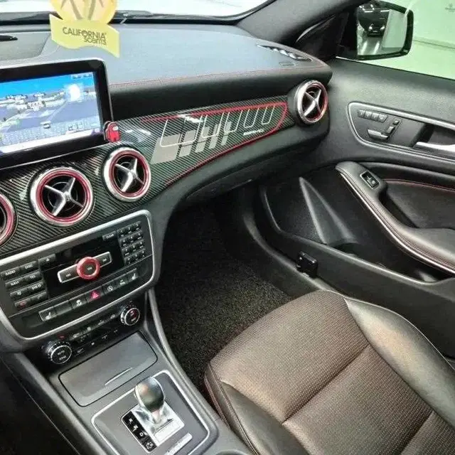 [벤츠]GLA클래스 X156 GLA45 AMG 4MATIC _15년13만