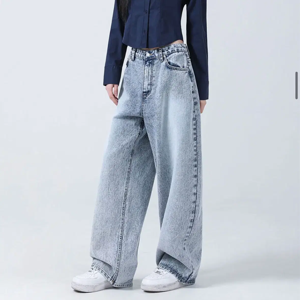 어반드레스 this is wide denim pants snow BLUE