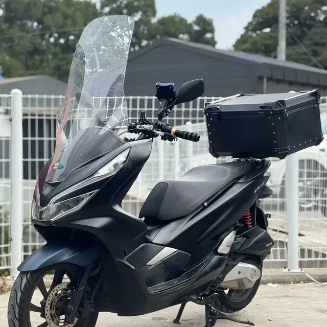 Honda pcx 125 19년식 시세보다 저렴하게 판매합니다.