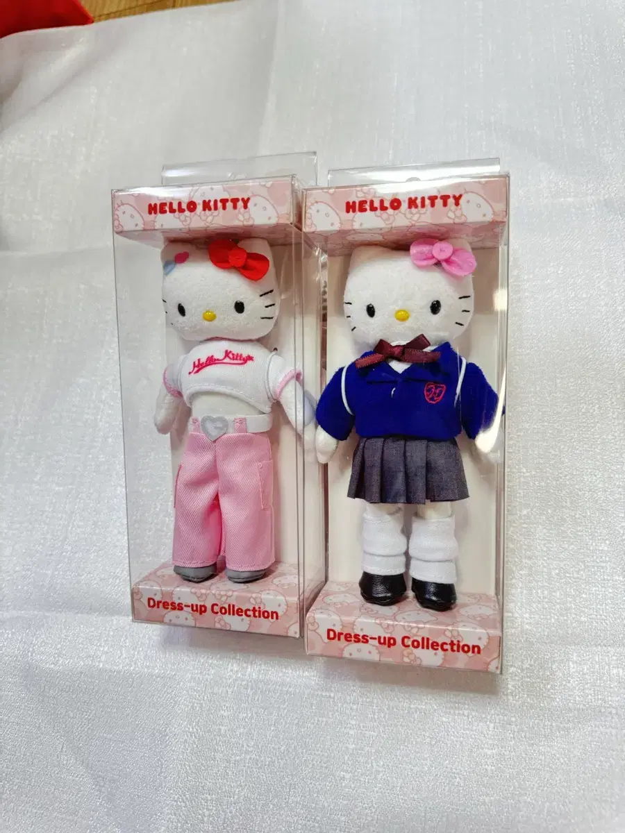 Hello Kitty 50th Anniversary Dress Up Kitty in Bulk