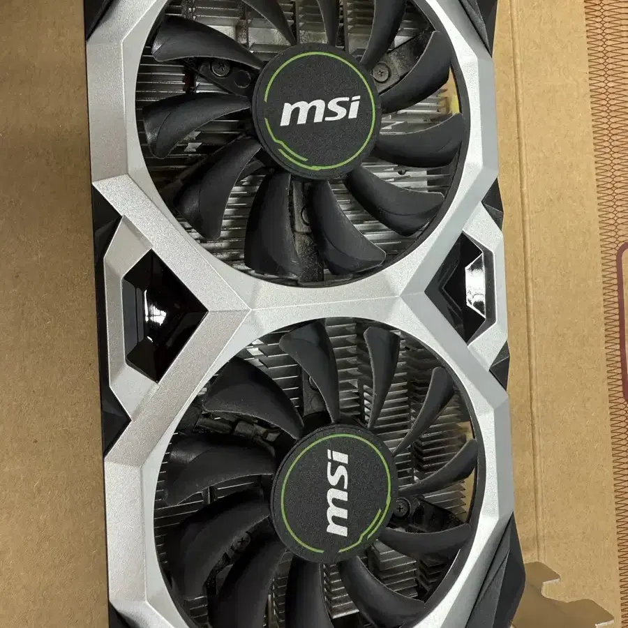 MSI 벤투스 D6 GTX 1650 4GB 팝니다 (2020년식)