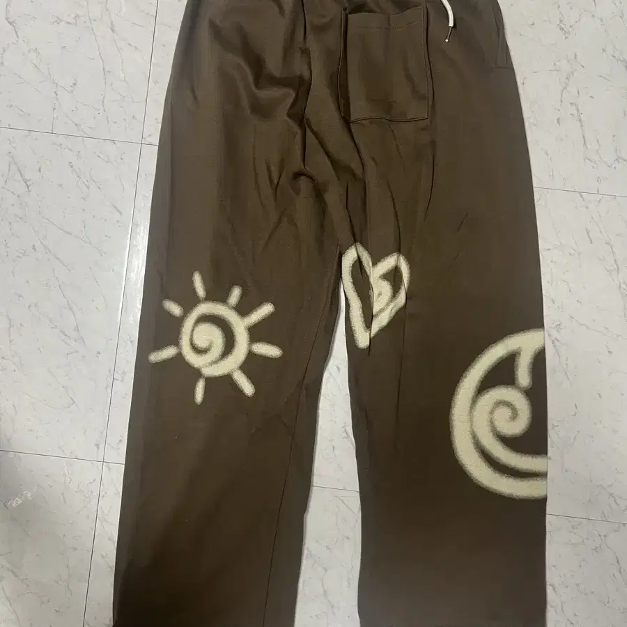 도즈 Doodle Symbol Pants