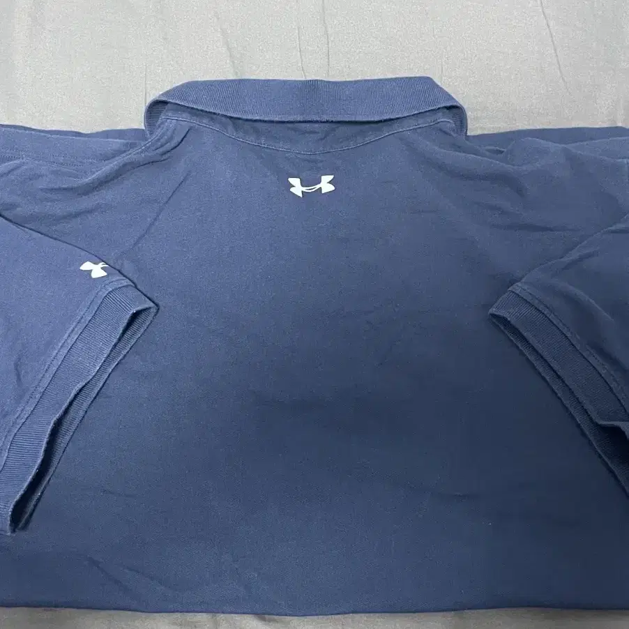 (L) UNDER ARMOUR 언더아머 히트기어 카라 반팔티