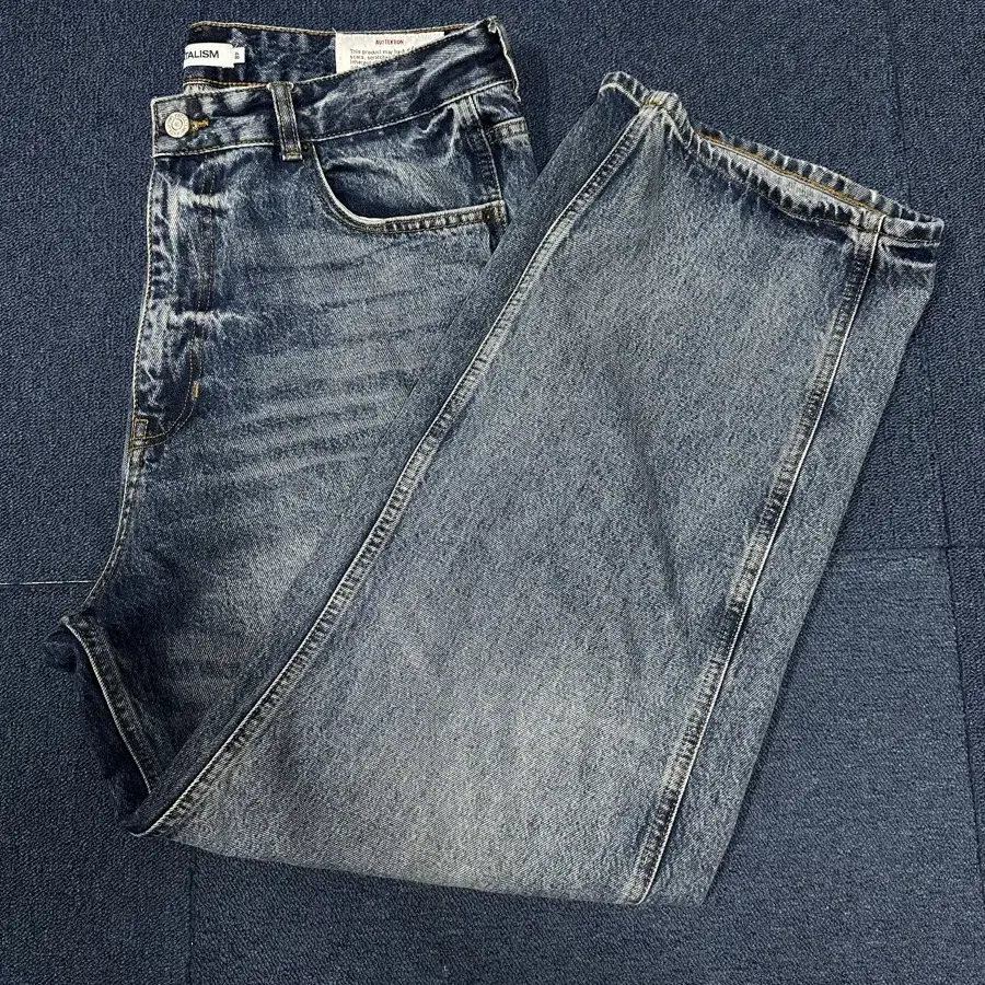 페이탈리즘 CRACK WASHED WIDE FIT 48 (32-33)