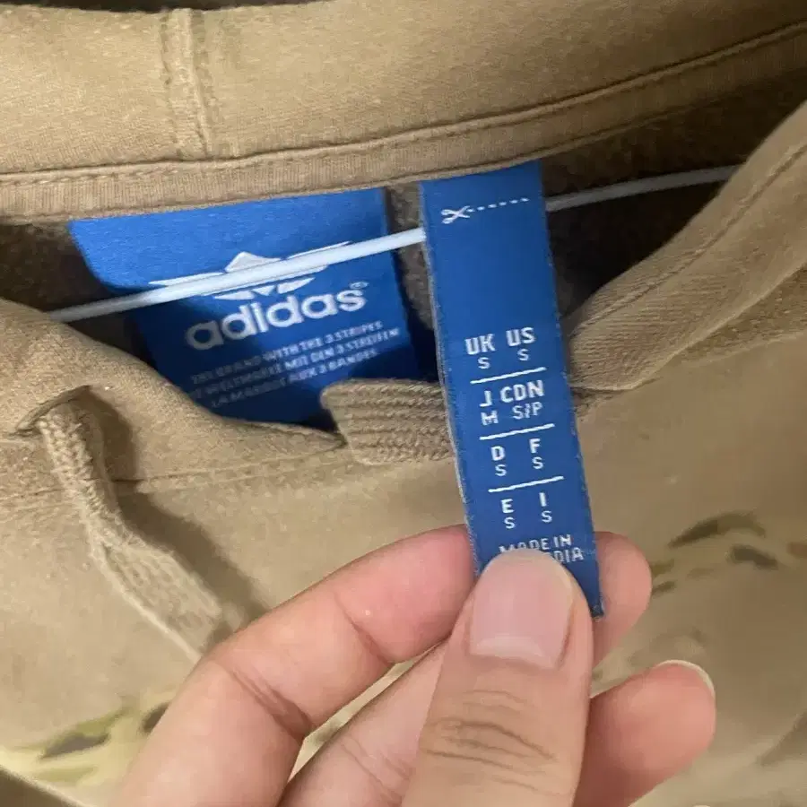 Adidas 아디다스 브라운 카모후드티 파이어버드 빅로고