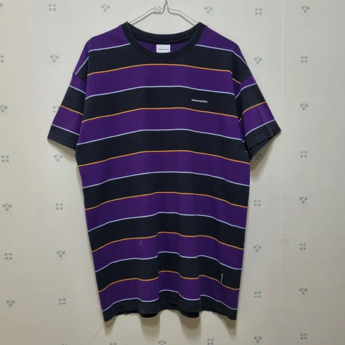 Unisex) This Is Never Never That Striped Vahn Tee