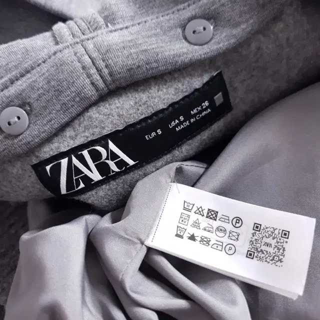 자라(ZARA)신상 여성 두툼 오버핏 크롭 후드 블루종점퍼55/66/77