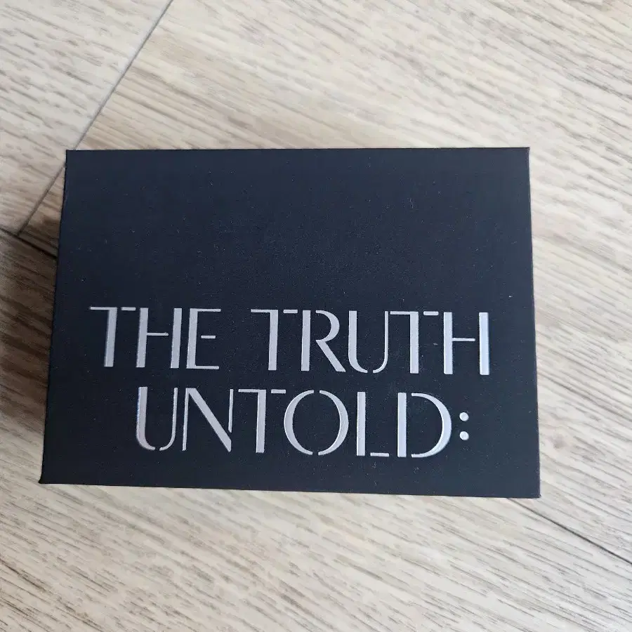 THE TRUTH UNTOLD: FACE NECKLACE