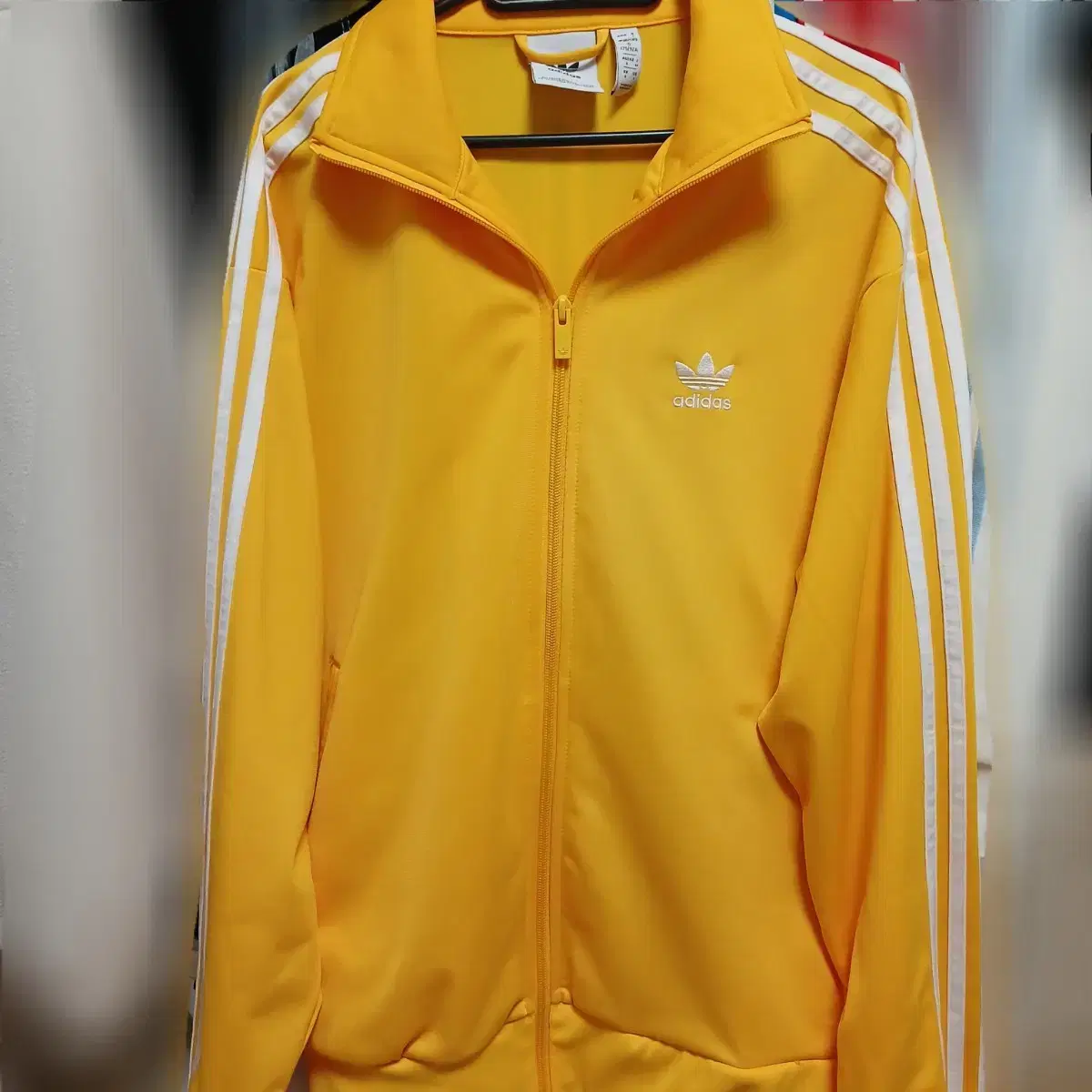 Adidas Yellow Jersey S sells.