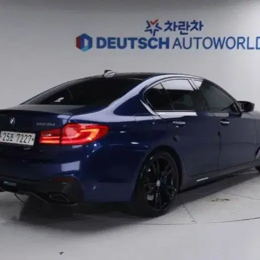 @17년식 BMW 5시리즈(7세대) 520d xDriv