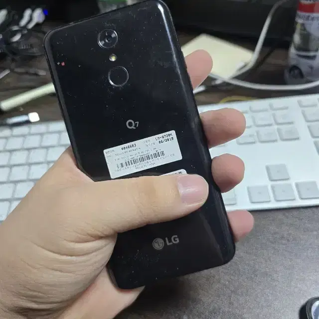 lg q7 32gb 깨끗한기기 판매