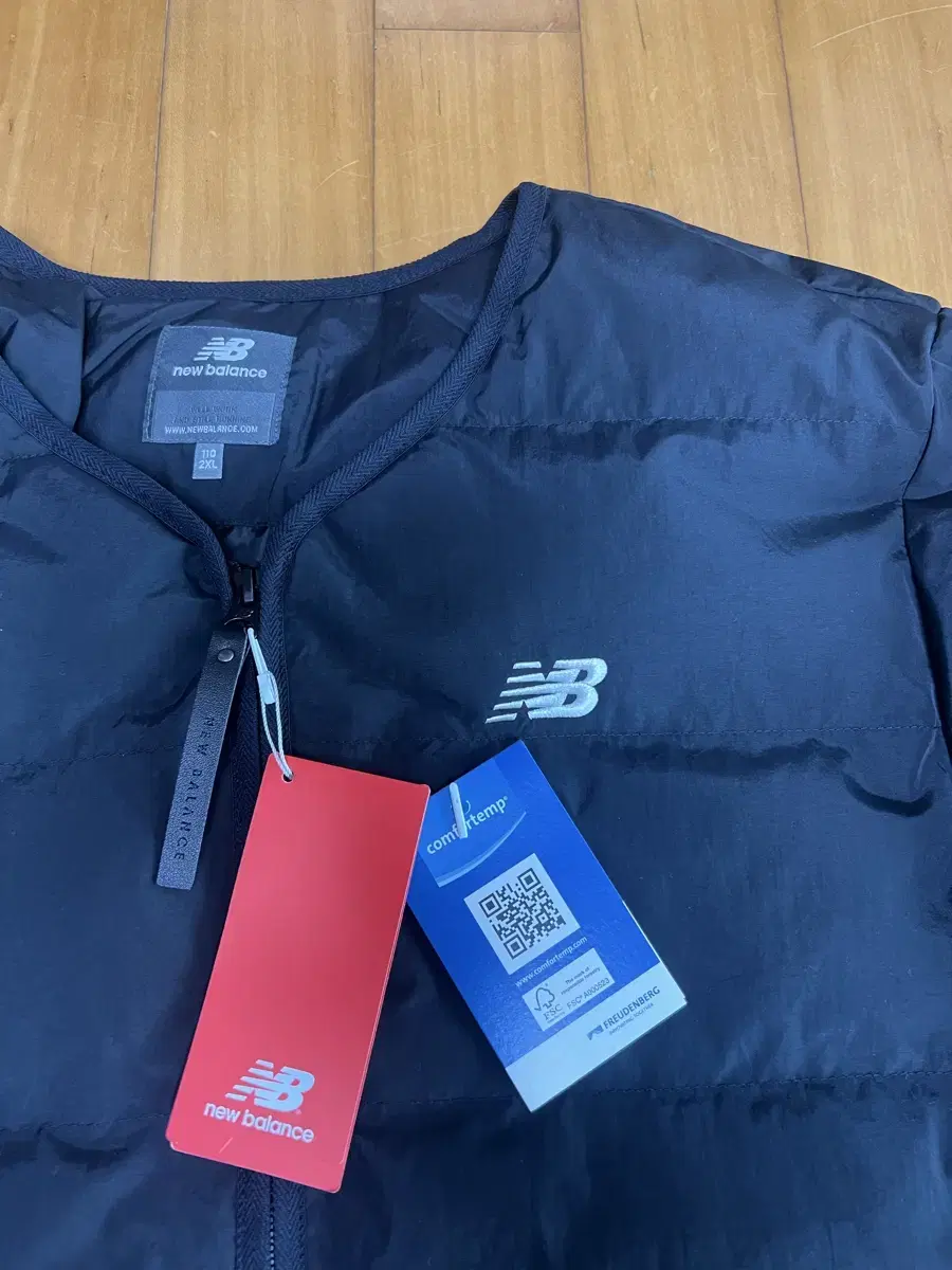 [NEW] New Balance Lightweight Padding XXL