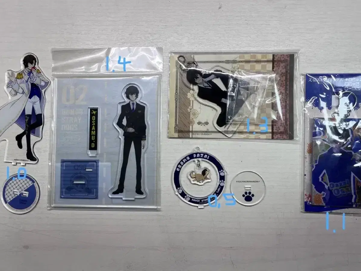 Moonshark Dazai acrylic stand keyring Moonshark Meng Narita Dead Apple Barefoot