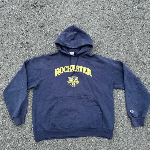 Old Champion rochester hoodie