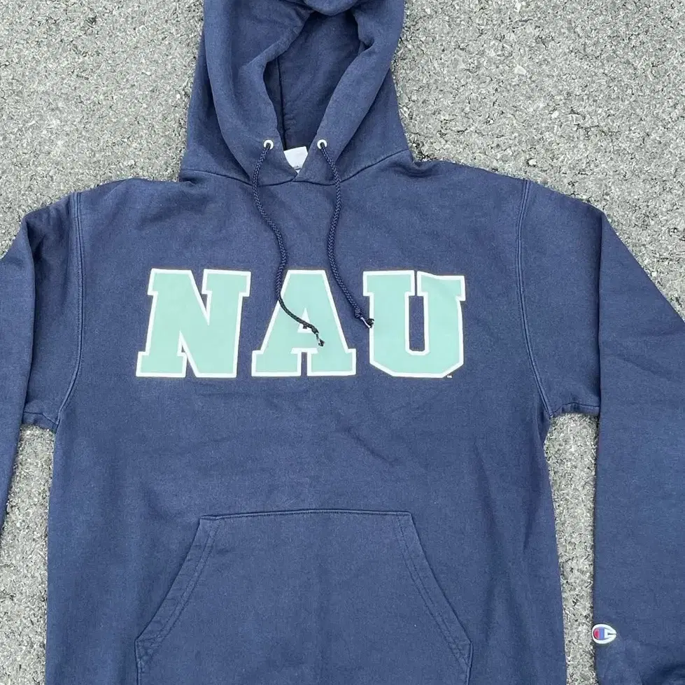 Old Champion NAU hoodie