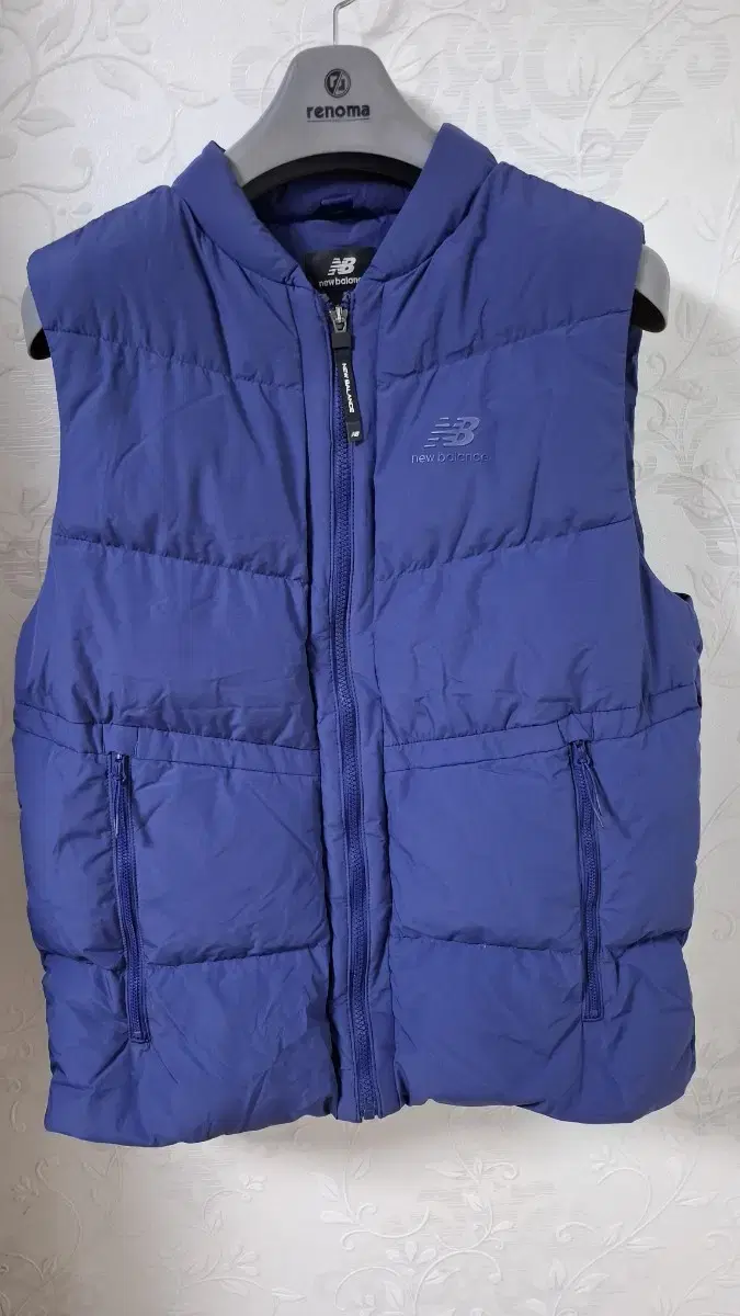 New Balance Men's Down Vest Down Puffer Vest 95 Brand New in Box