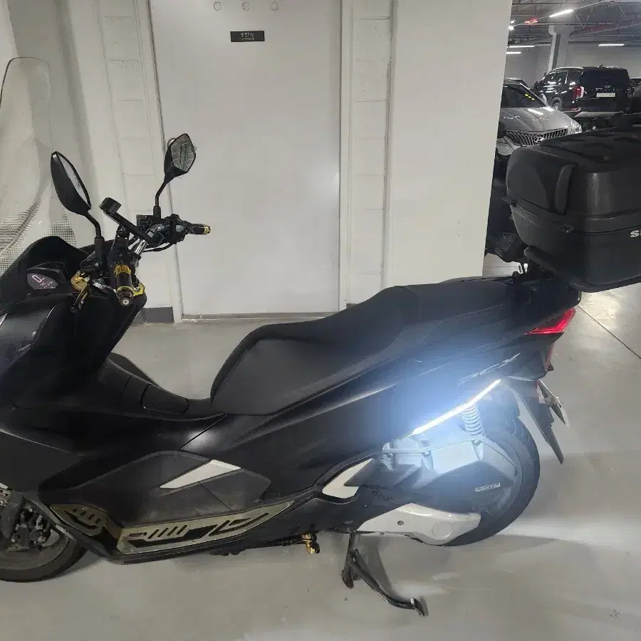 20년식(21년형) pcx125 블랙 팔아요