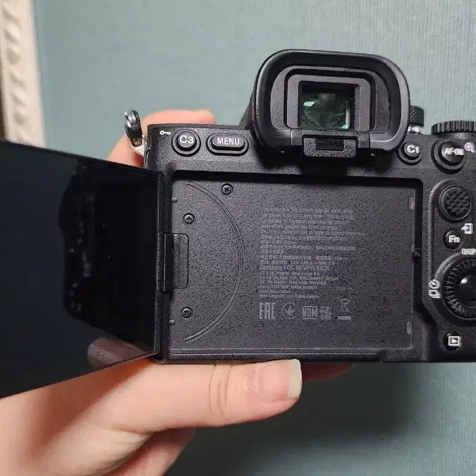 소니 SONY A7M4