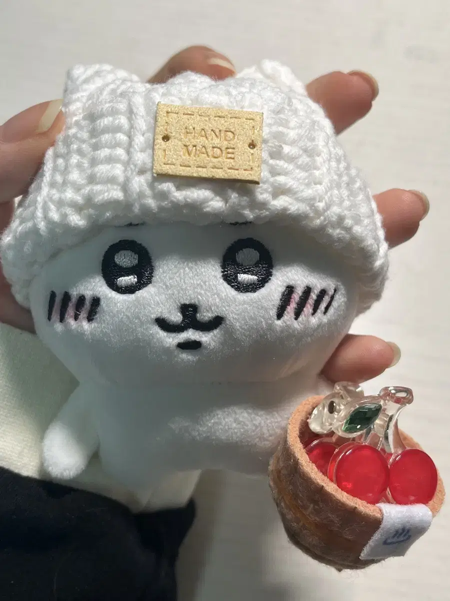 Joke Bear 10cm Doll, Hat wts