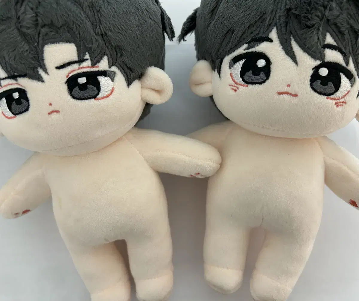 @youngjung, @junsoo doll wts does