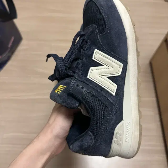 [240] 뉴발란스 렉토 574 faded navy classic