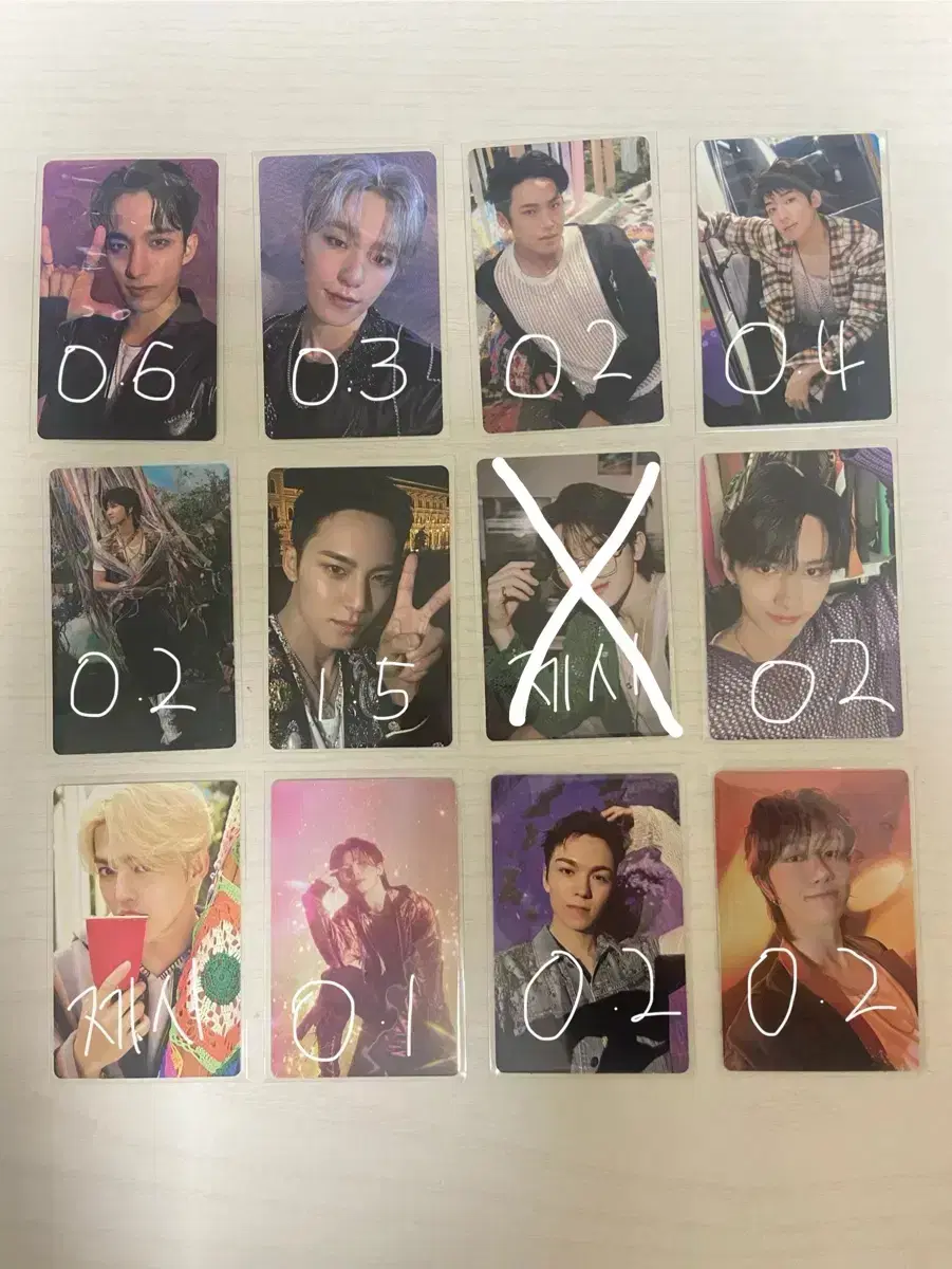 Seventeen Heaven photocard wts SeungcheolJihoon JeongJisoo JunHwi JunSoonYoung WonWooji HoonMyungho MinKyu SeokMin SeungkwanSol Chan