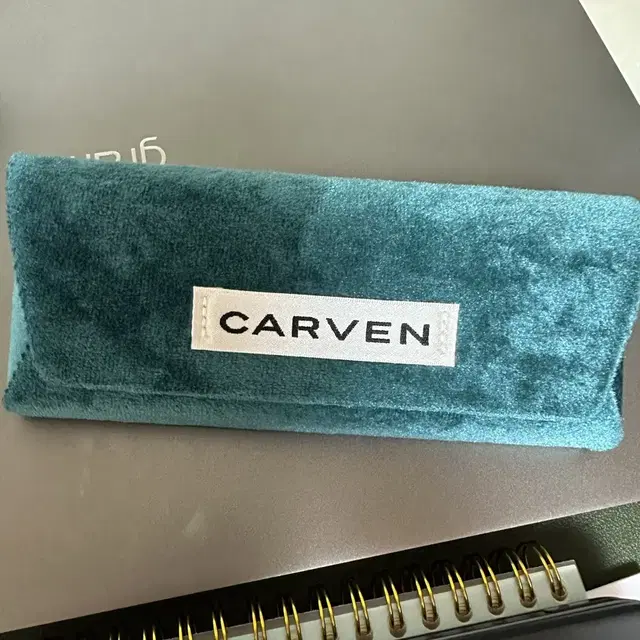 까르뱅 carven 트와이스 쯔위 안경