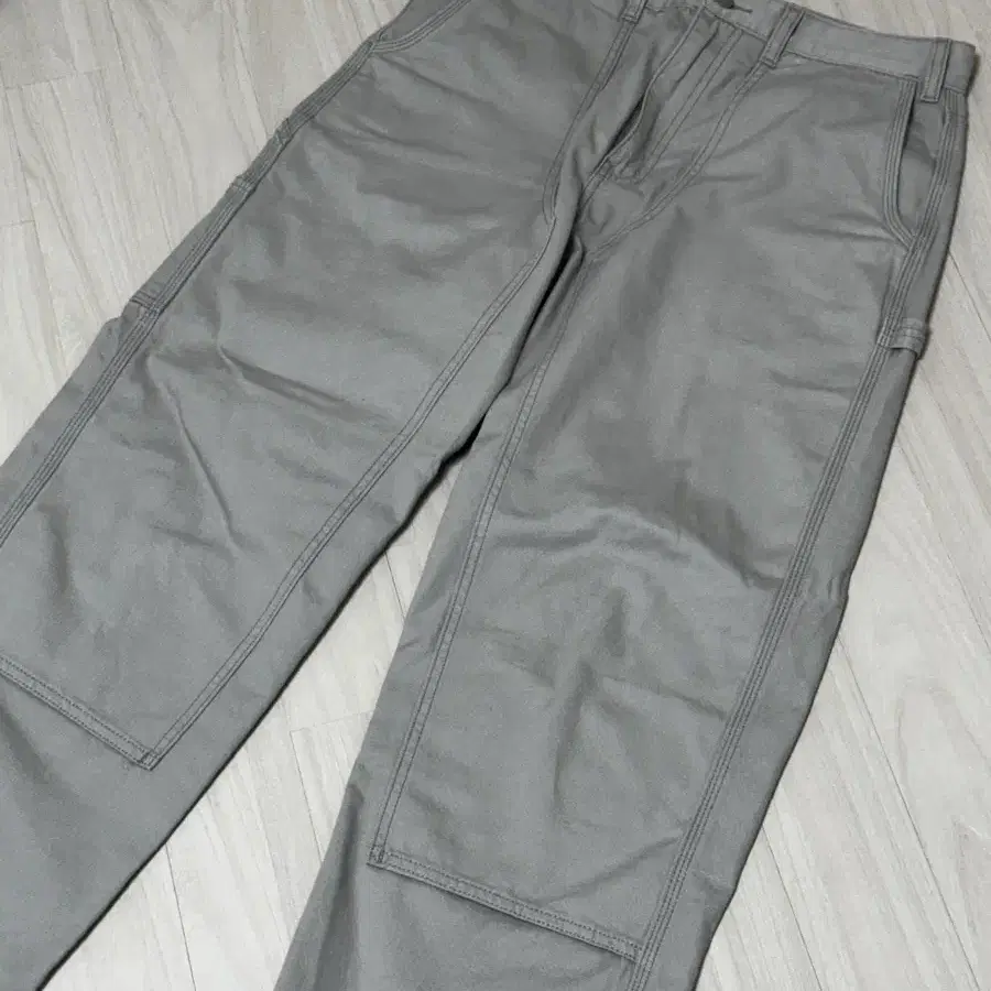 디스이즈네버댓 Carpenter Pants M사이즈 판매합니다.