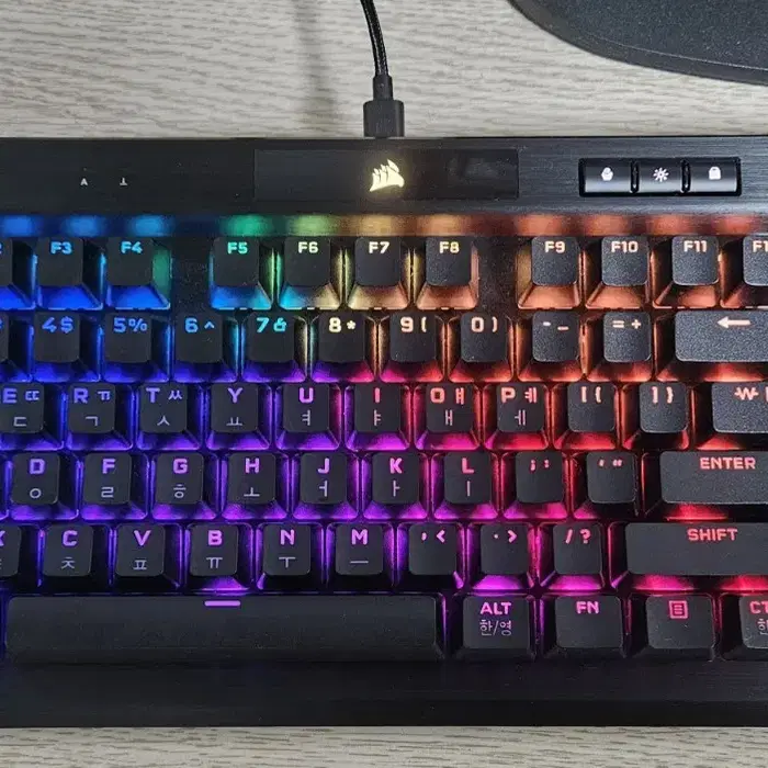 커세어 K70 RGB TKL 저적 풀윤활 (방향키 고장