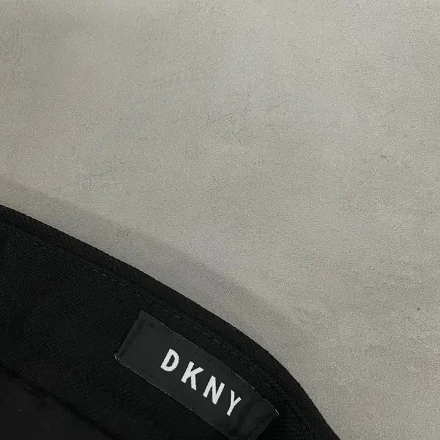 34인치)DKNY 팬츠