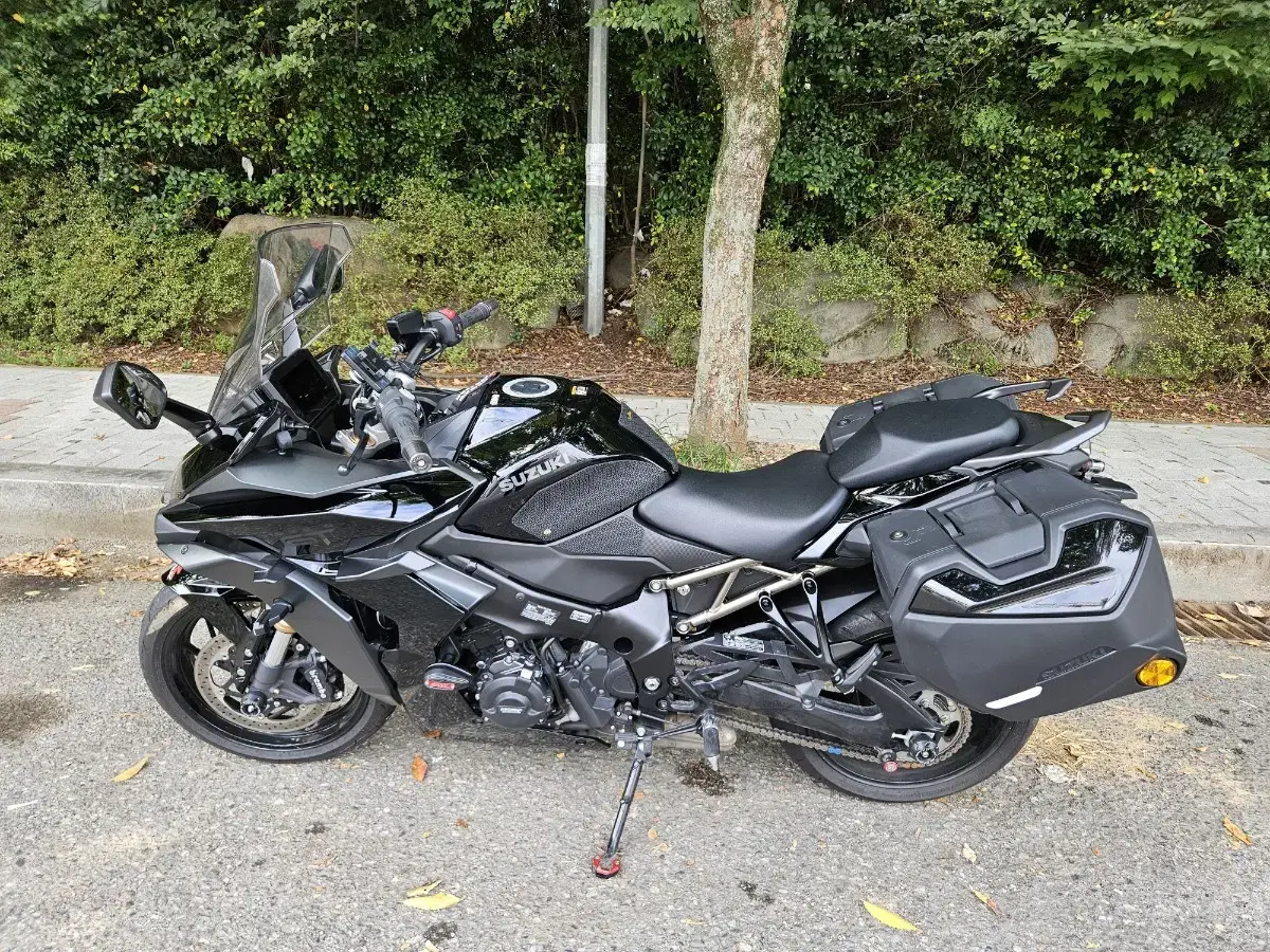 스즈끼 gsx 1000GT 블랙 짧은키로수판매