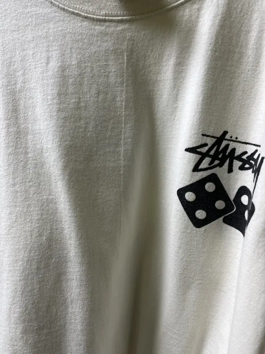 Stussy Dais Vahn Short-Sleeved Tee M