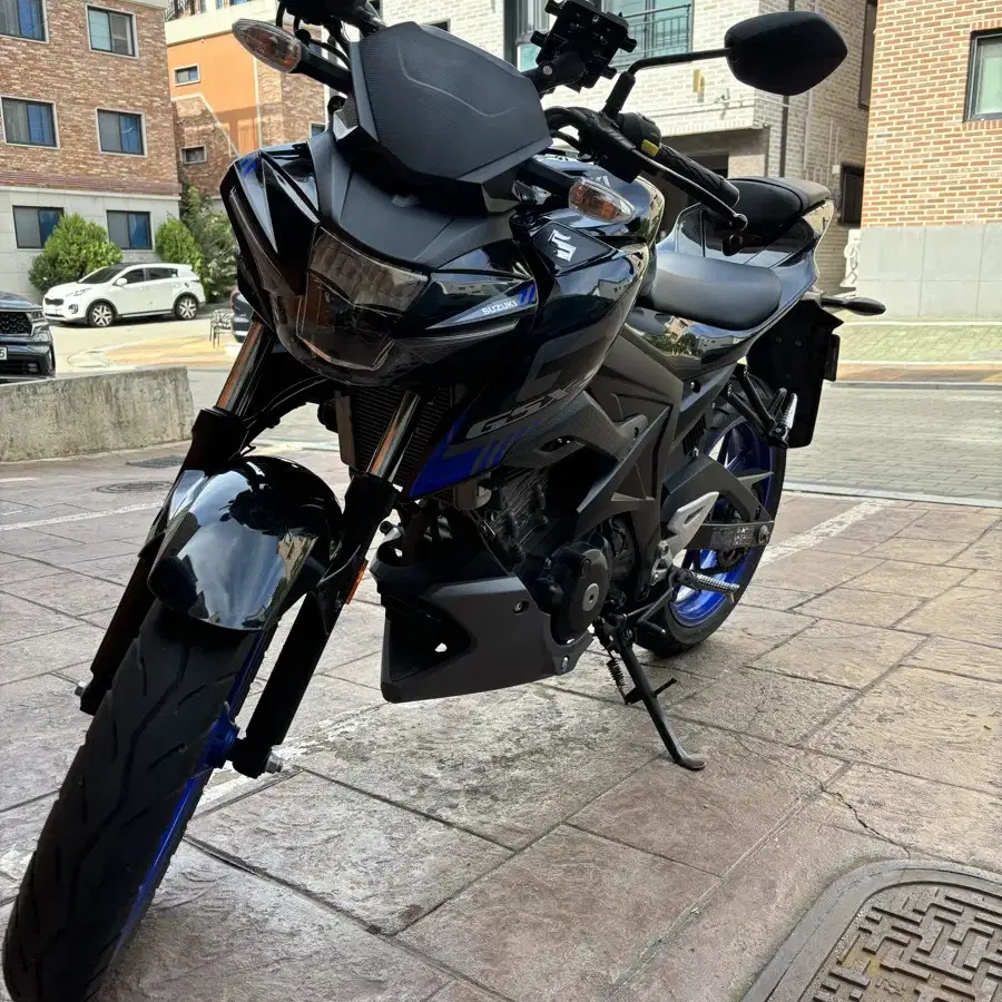 입문용 오토바이 Gsx-s125 21년식 팝니다