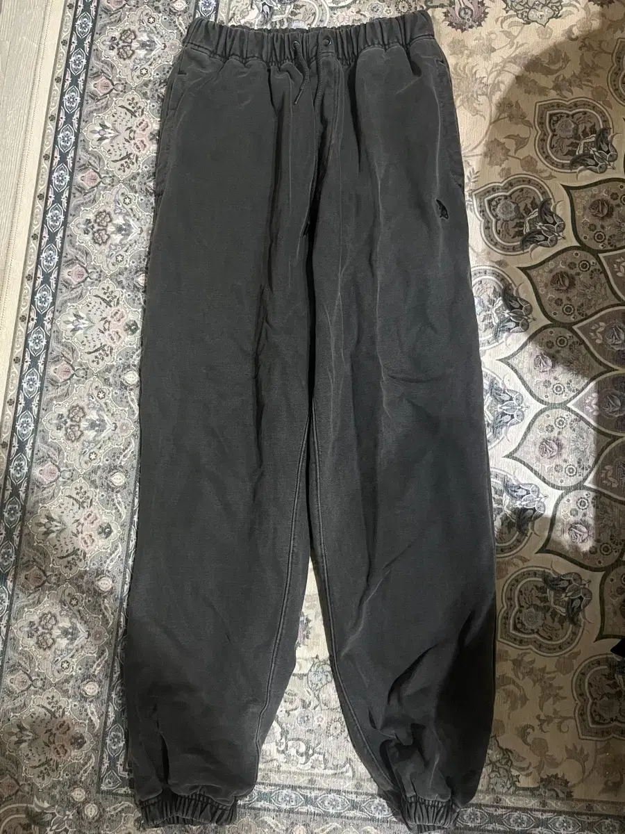 에스피오나지 Pigment Rat Logo Pants 트레이닝팬츠